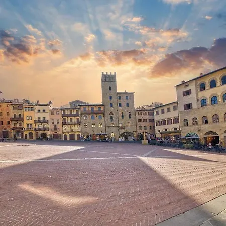 Piazza Grade Boutique